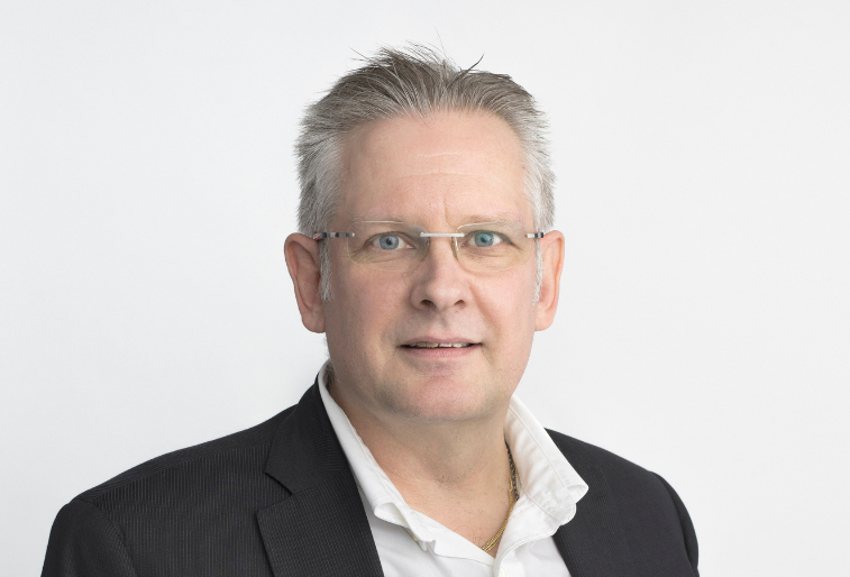 Jari Simolin - .png